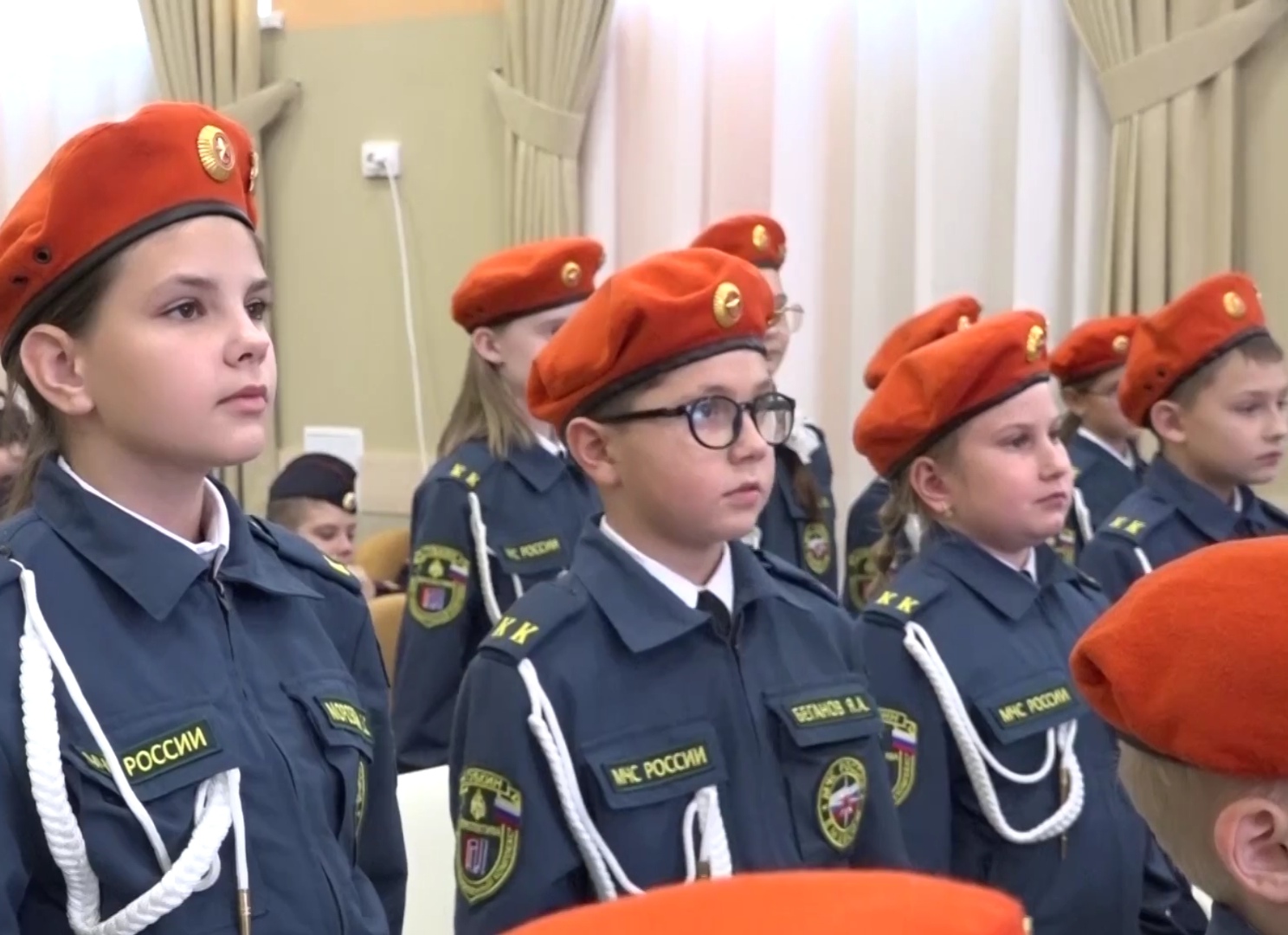 Торжественная церемония посвящения в кадеты.