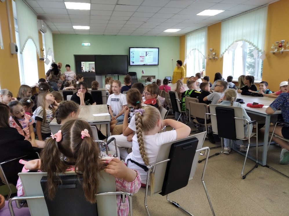 Тематические уроки с воспитанниками пришкольных лагерей, посвящённые 85-летию образования города Губкина.