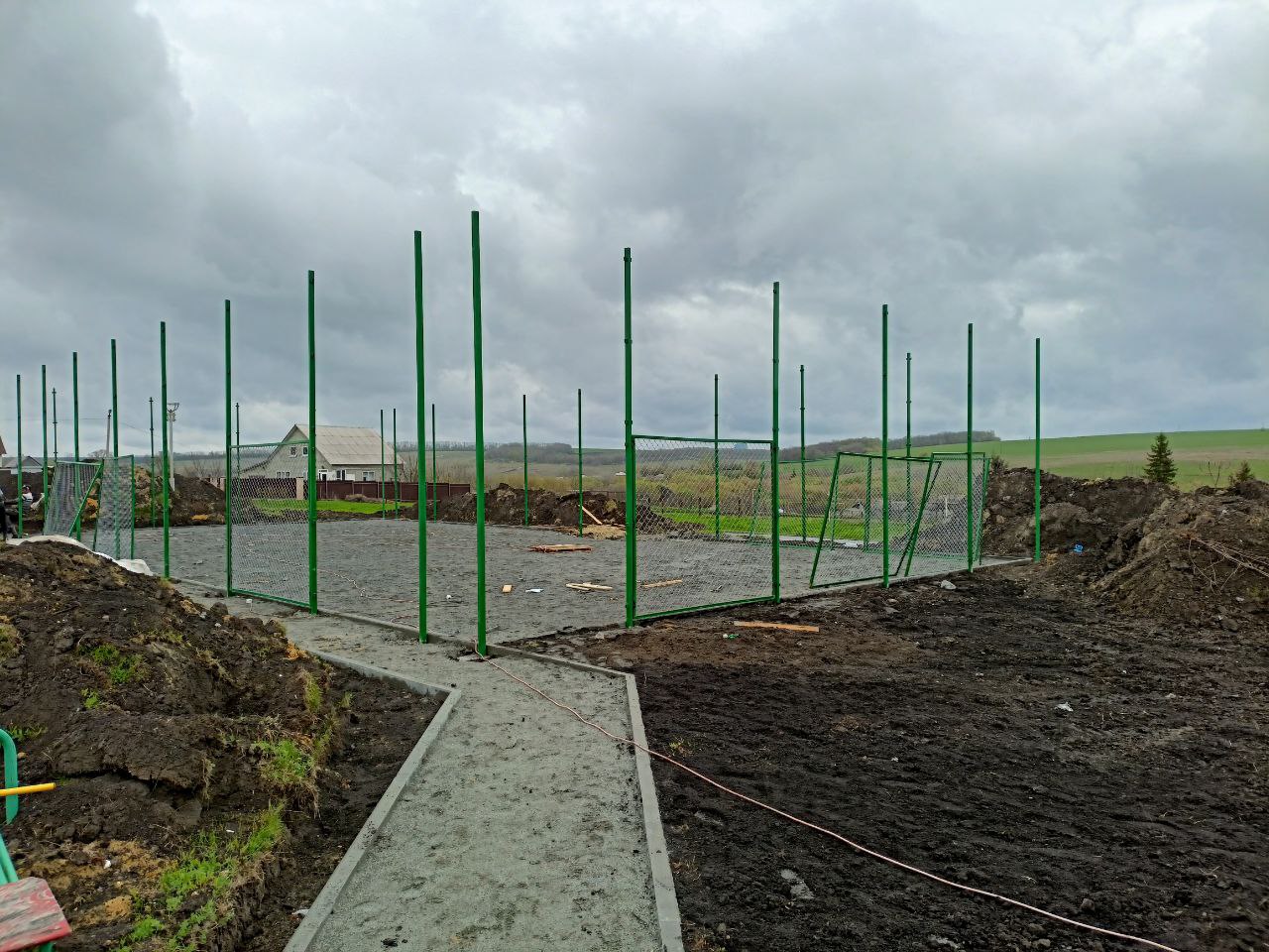 Новая спортивно-игровая площадка появится в селе Тёплый Колодезь.