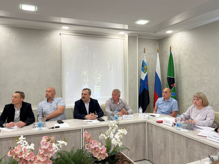 18 мая прошли заседания постоянных комиссий Совета депутатов Губкинского городского округа.