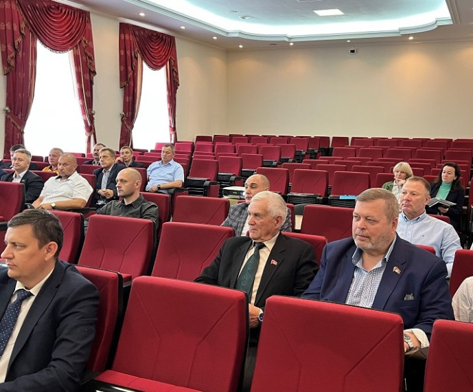 Седьмая сессия Совета депутатов Губкинского городского округа четвертого созыва.