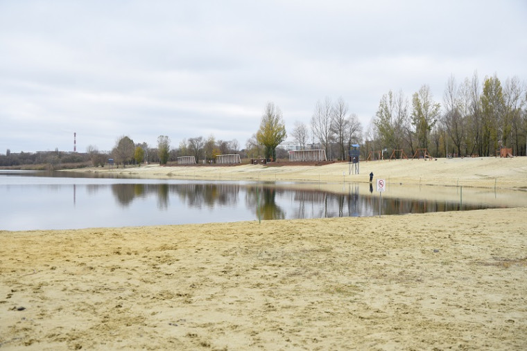 Общественная приемка рекреационной зоны «Городской пляж» прошла в Губкине.